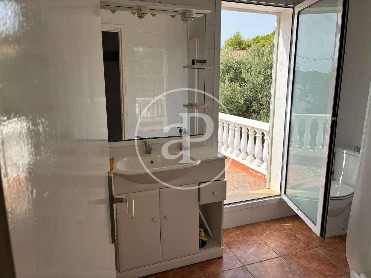Chalet de 4 habitaciones en Alcossebre en venta - 395.000 € (Ref: 9983082)