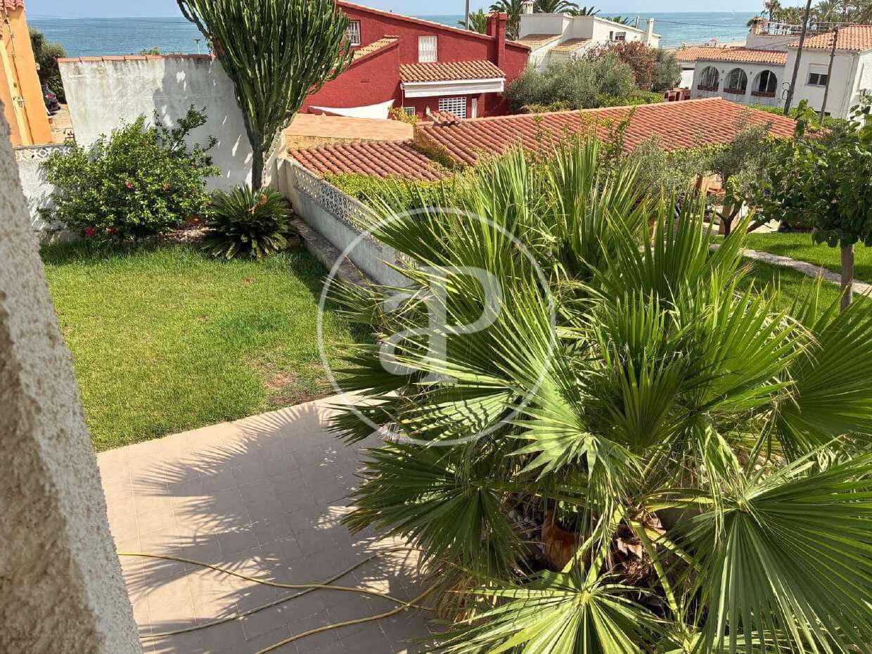 Chalet de 4 habitaciones en Alcossebre en venta - 395.000 € (Ref: 9983082)