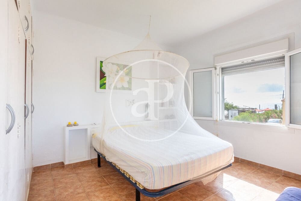 4 bedroom Villa for sale in Alcossebre - € 395,000 (Ref: 9983082)