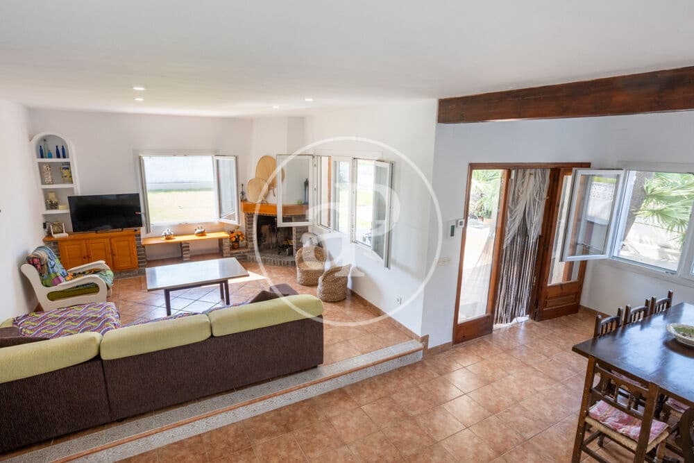 4 bedroom Villa for sale in Alcossebre - € 395,000 (Ref: 9983082)