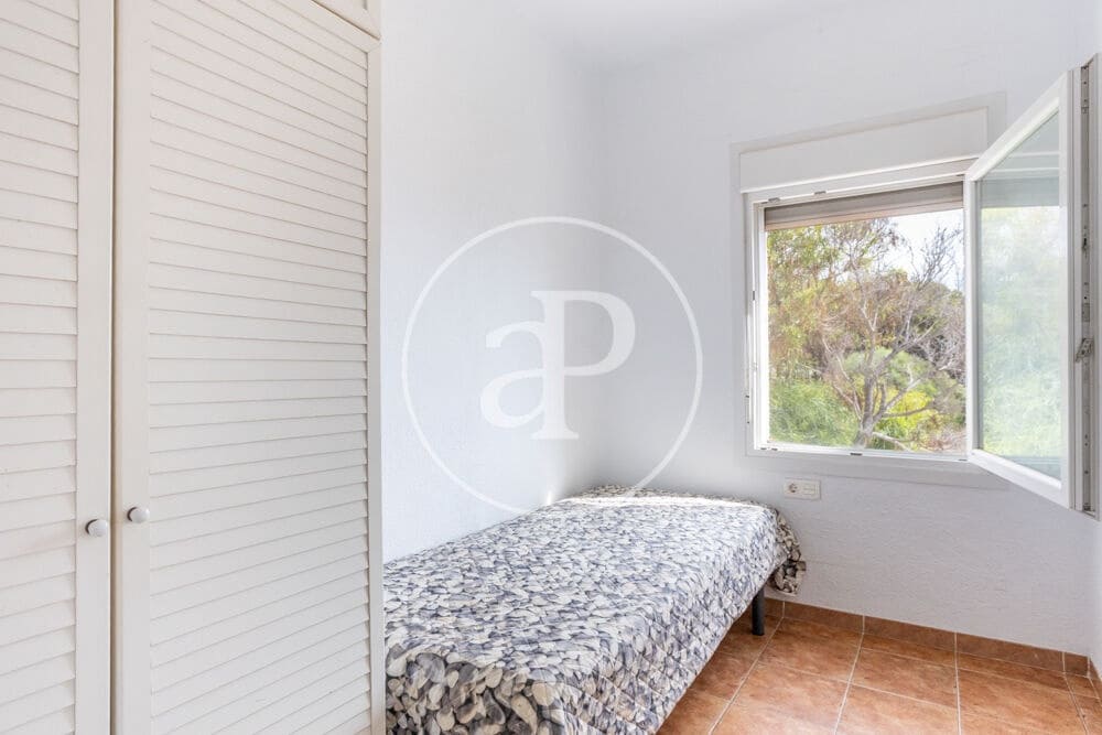 4 bedroom Villa for sale in Alcossebre - € 395,000 (Ref: 9983082)