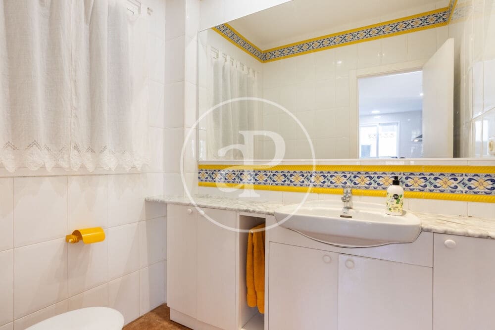 4 bedroom Villa for sale in Alcossebre - € 395,000 (Ref: 9983082)