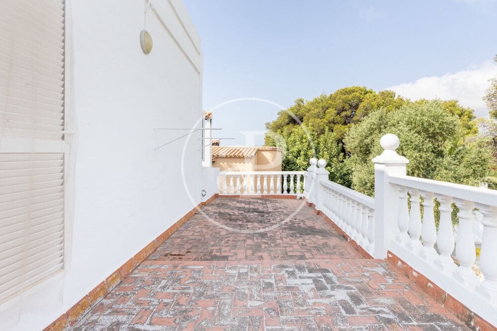 4 bedroom Villa for sale in Alcossebre - € 395,000 (Ref: 9983082)