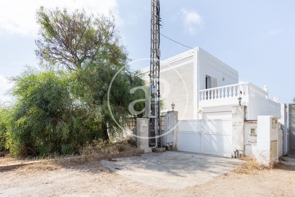 4 bedroom Villa for sale in Alcossebre - € 395,000 (Ref: 9983082)