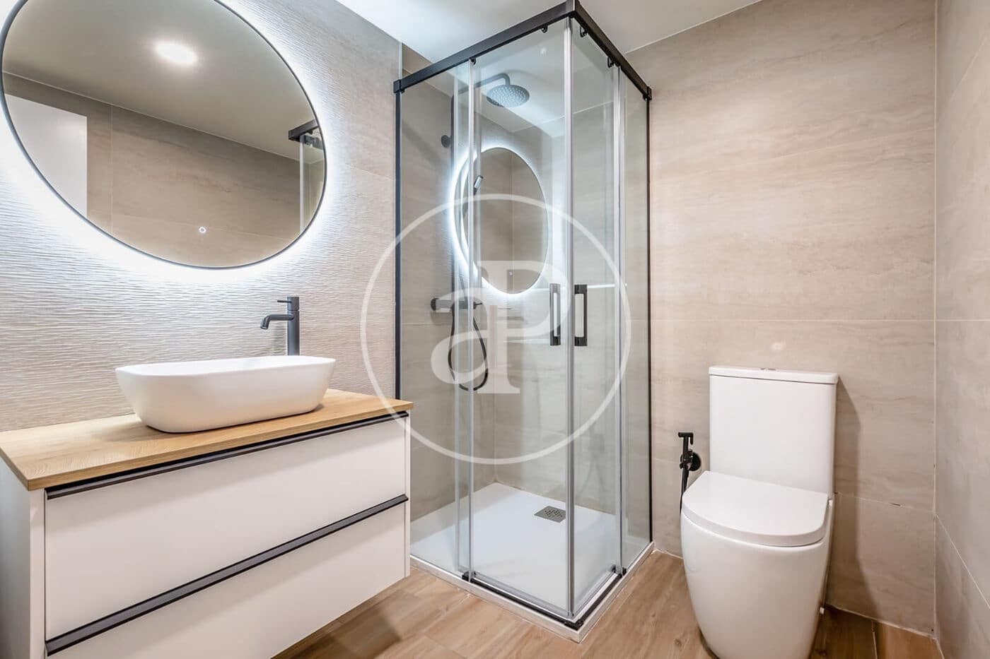 4 sypialnia Apartament na sprzedaż w Miasto Walencja - 370 000 € (Ref: 9985034)
