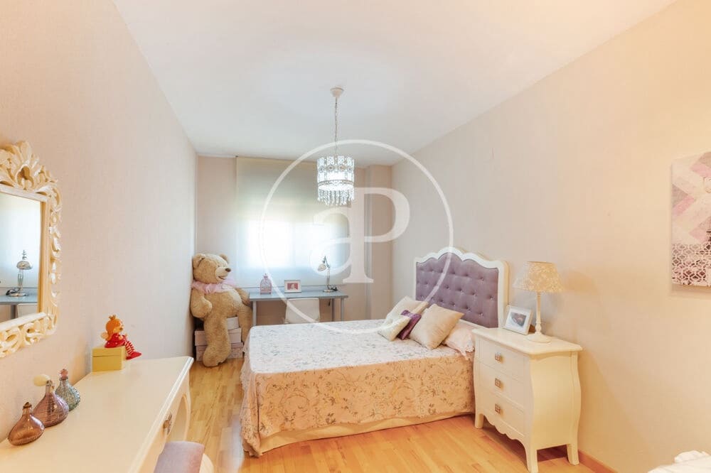 3 soveværelse Lejlighed til salg i Riba-roja de Turia med swimmingpool - € 280.000 (Ref: 9985035)