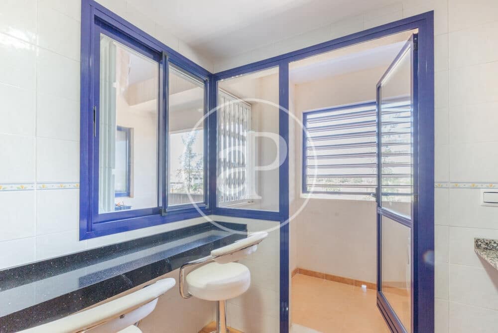 3 soveværelse Lejlighed til salg i Riba-roja de Turia med swimmingpool - € 280.000 (Ref: 9985035)