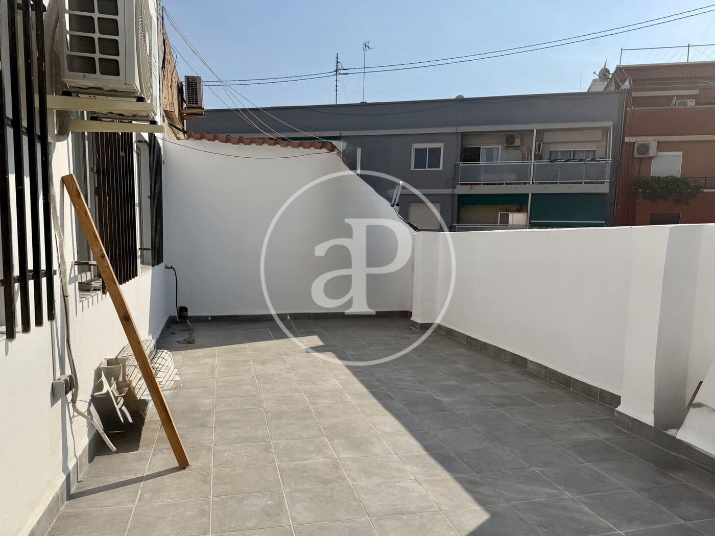 2 makuuhuone Huoneisto myytävänä paikassa Valencia kaupunki - 265 000 € (Ref: 9986936)
