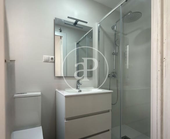 Apartamento de 2 habitaciones en Mont-Olivet, València ciudad en venta - 255.000 € (Ref: 9986936)