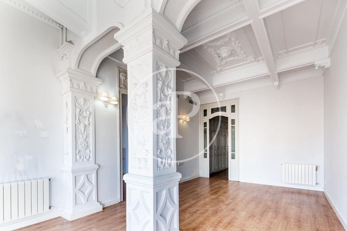 5 soverom Leilighet til leie i Valencia by - € 3 000 (Ref: 9986938)