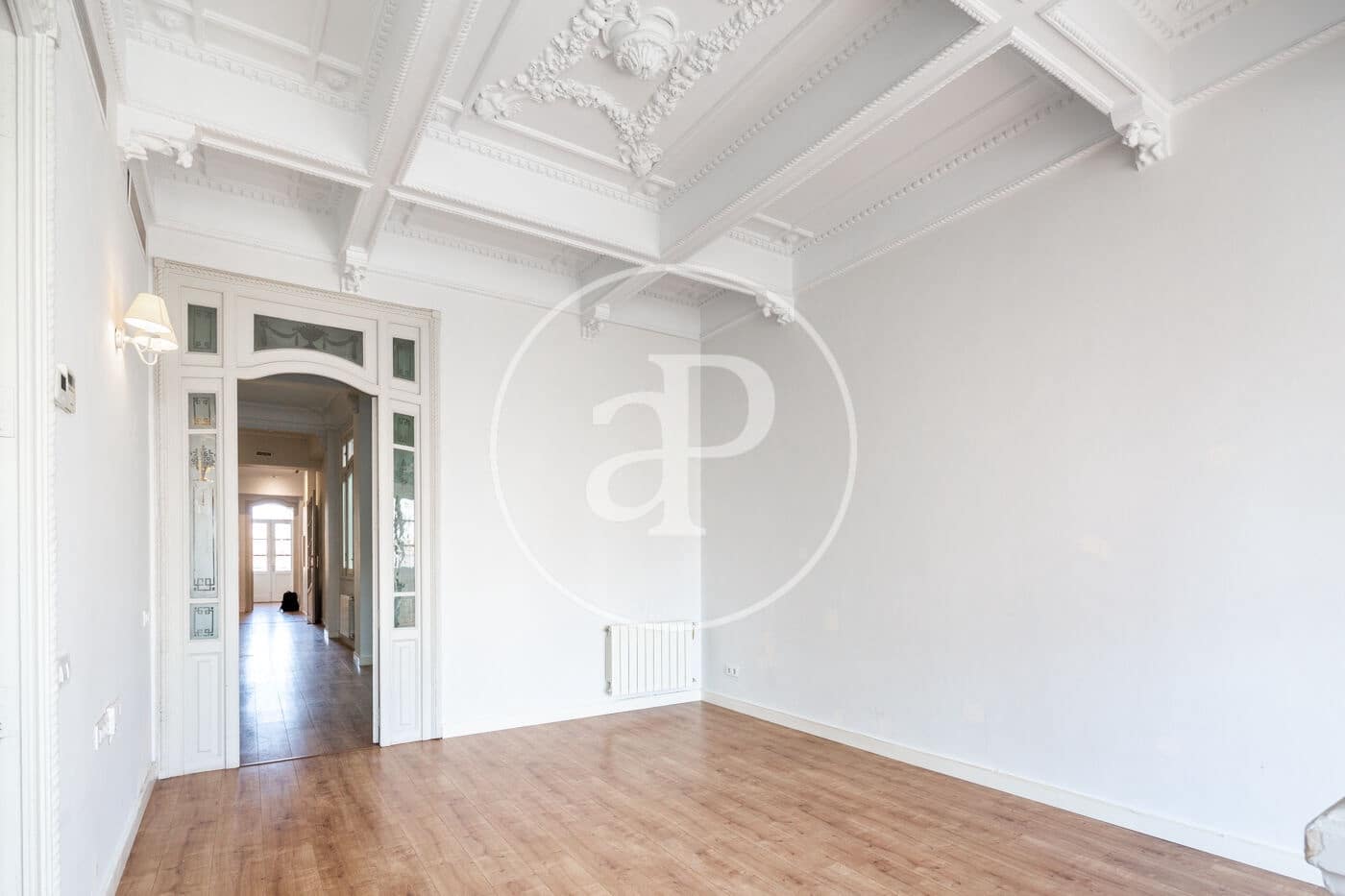 5 soverom Leilighet til leie i Valencia by - € 3 000 (Ref: 9986938)