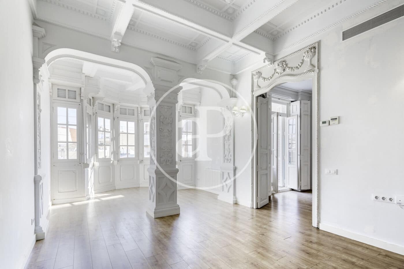5 soverom Leilighet til leie i Valencia by - € 3 000 (Ref: 9986938)