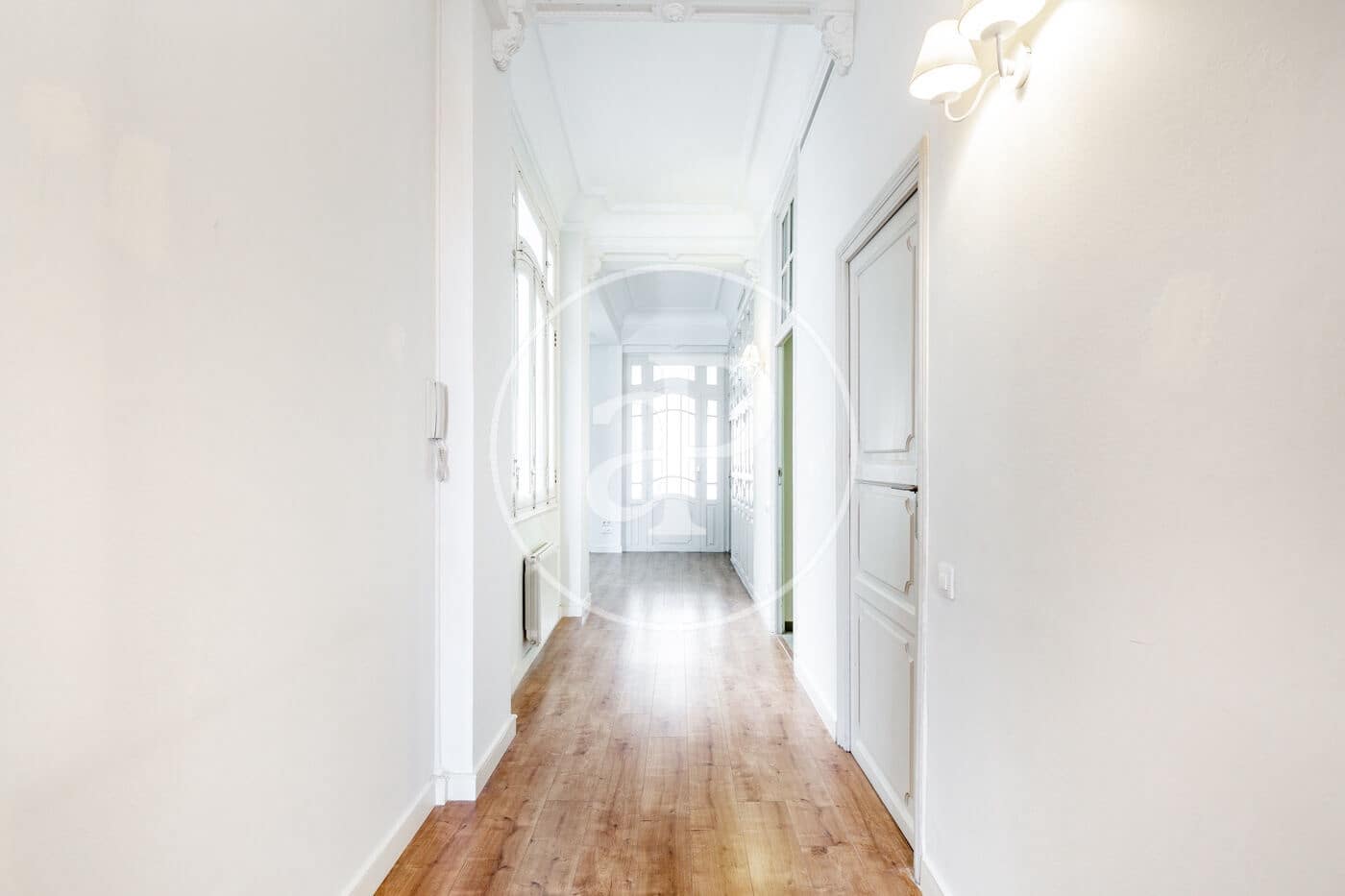 5 soverom Leilighet til leie i Valencia by - € 3 000 (Ref: 9986938)