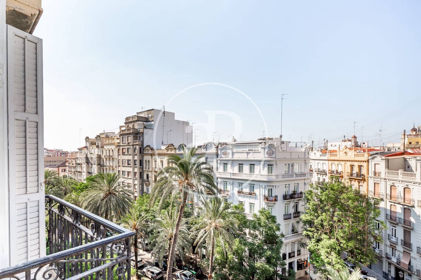 5 soverom Leilighet til leie i Valencia by - € 3 000 (Ref: 9986938)