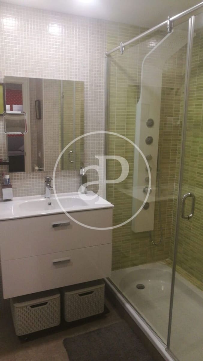 2 soverom Leilighet til leie i Valencia by - € 1 400 (Ref: 9994314)