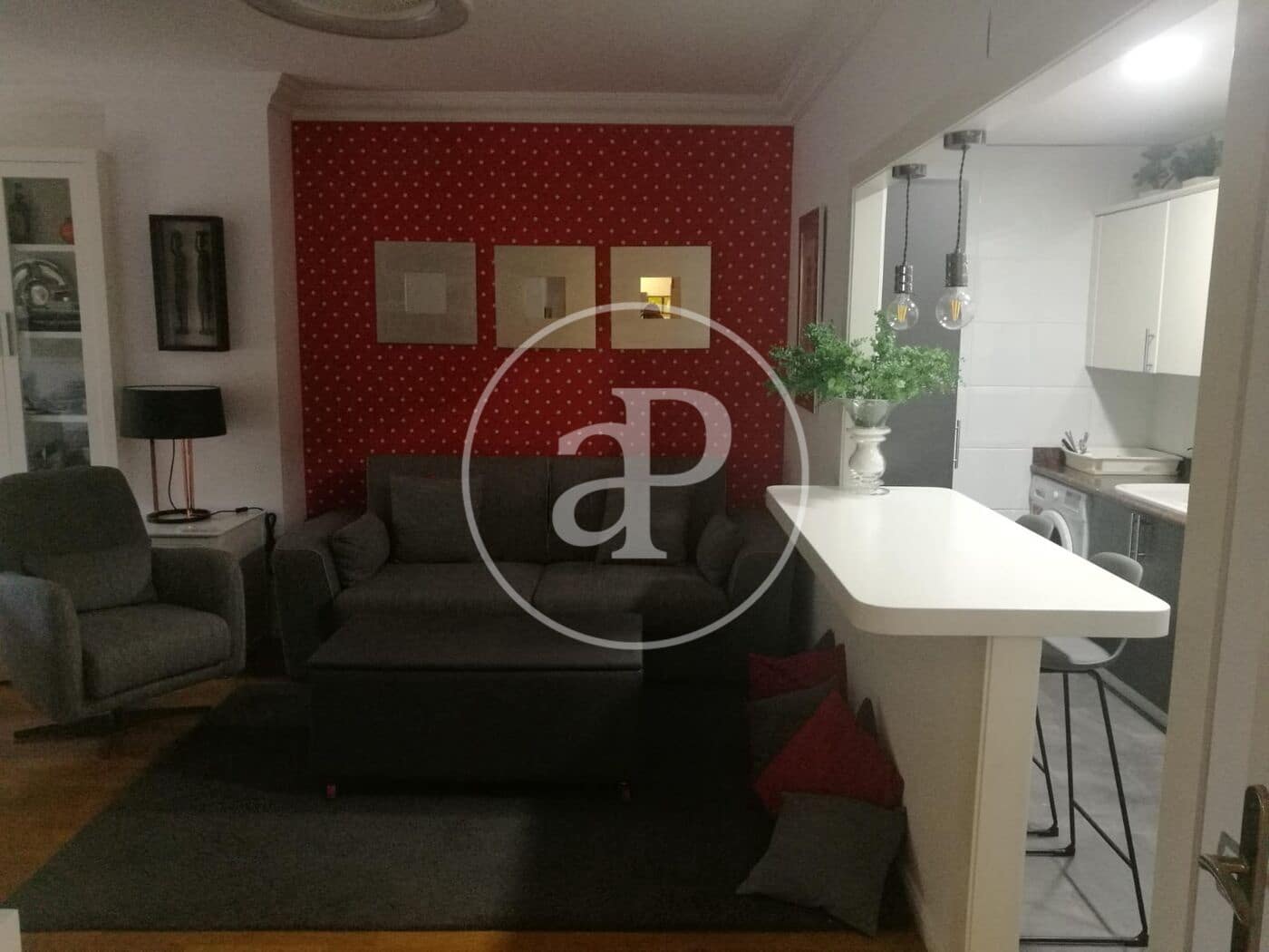 2 soverom Leilighet til leie i Valencia by - € 1 400 (Ref: 9994314)