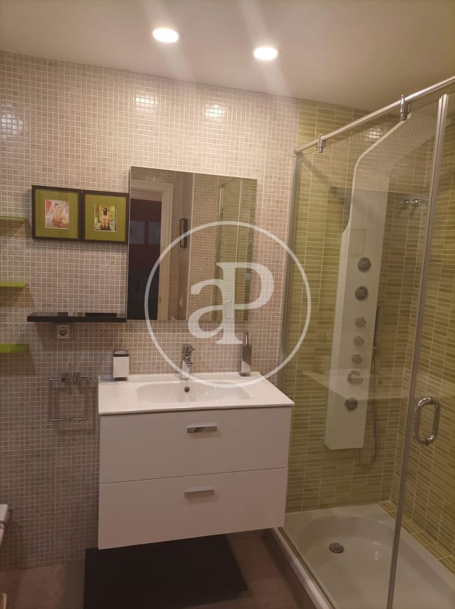 2 soverom Leilighet til leie i Valencia by - € 1 400 (Ref: 9994314)