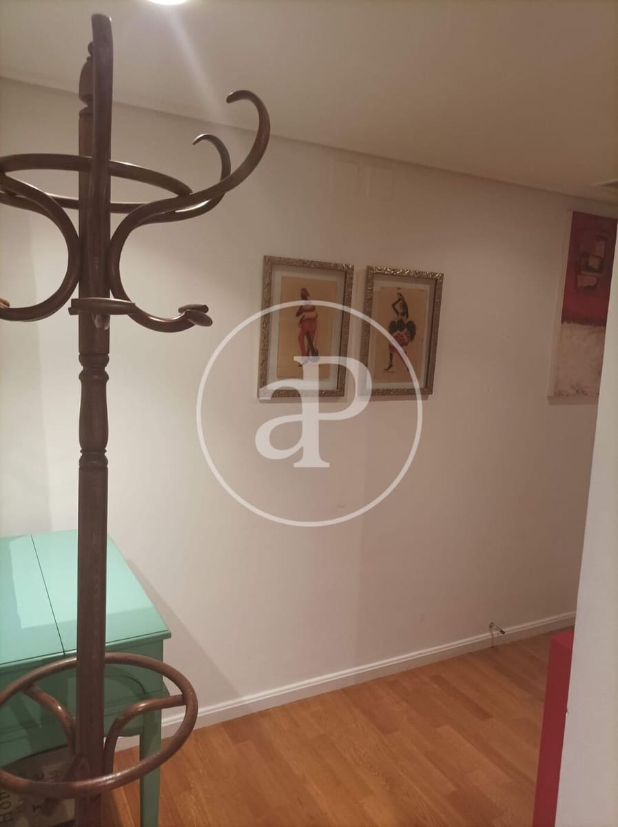2 soverom Leilighet til leie i Valencia by - € 1 400 (Ref: 9994314)