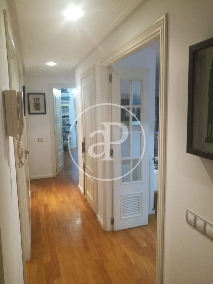 2 soverom Leilighet til leie i Valencia by - € 1 400 (Ref: 9994314)