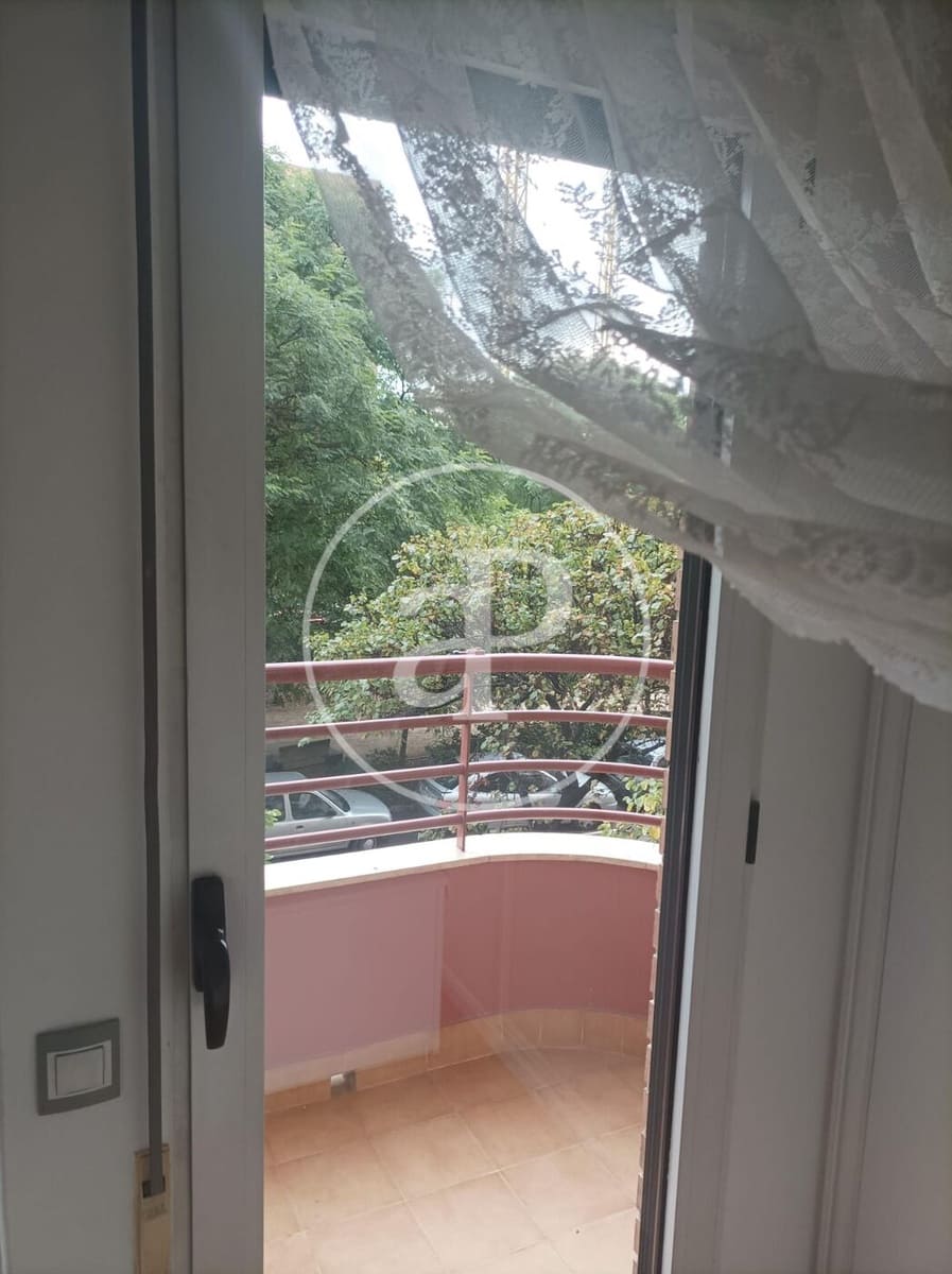 2 soverom Leilighet til leie i Valencia by - € 1 400 (Ref: 9994314)