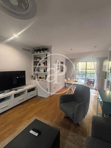 2 sovrum Lägenhet att hyra i Albors, Valencia stad - 1 400 € (Ref: 9994314)