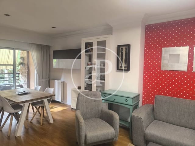 2 sovrum Lägenhet att hyra i Albors, Valencia stad - 1 400 € (Ref: 9994314)