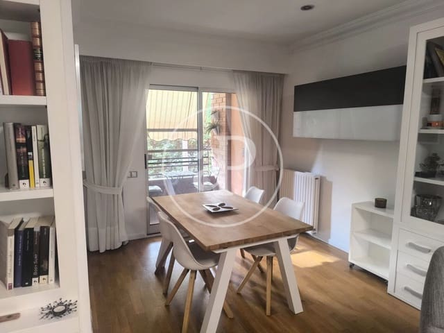 2 sovrum Lägenhet att hyra i Albors, Valencia stad - 1 400 € (Ref: 9994314)