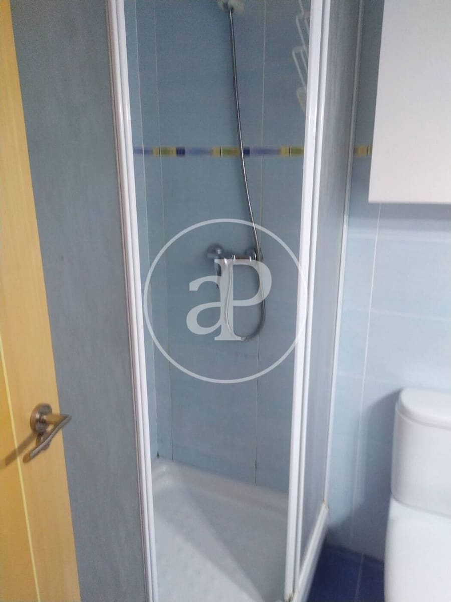 3 camera da letto Appartamento da affittare in Valencia citta - 1.350 € (Rif: 9994315)