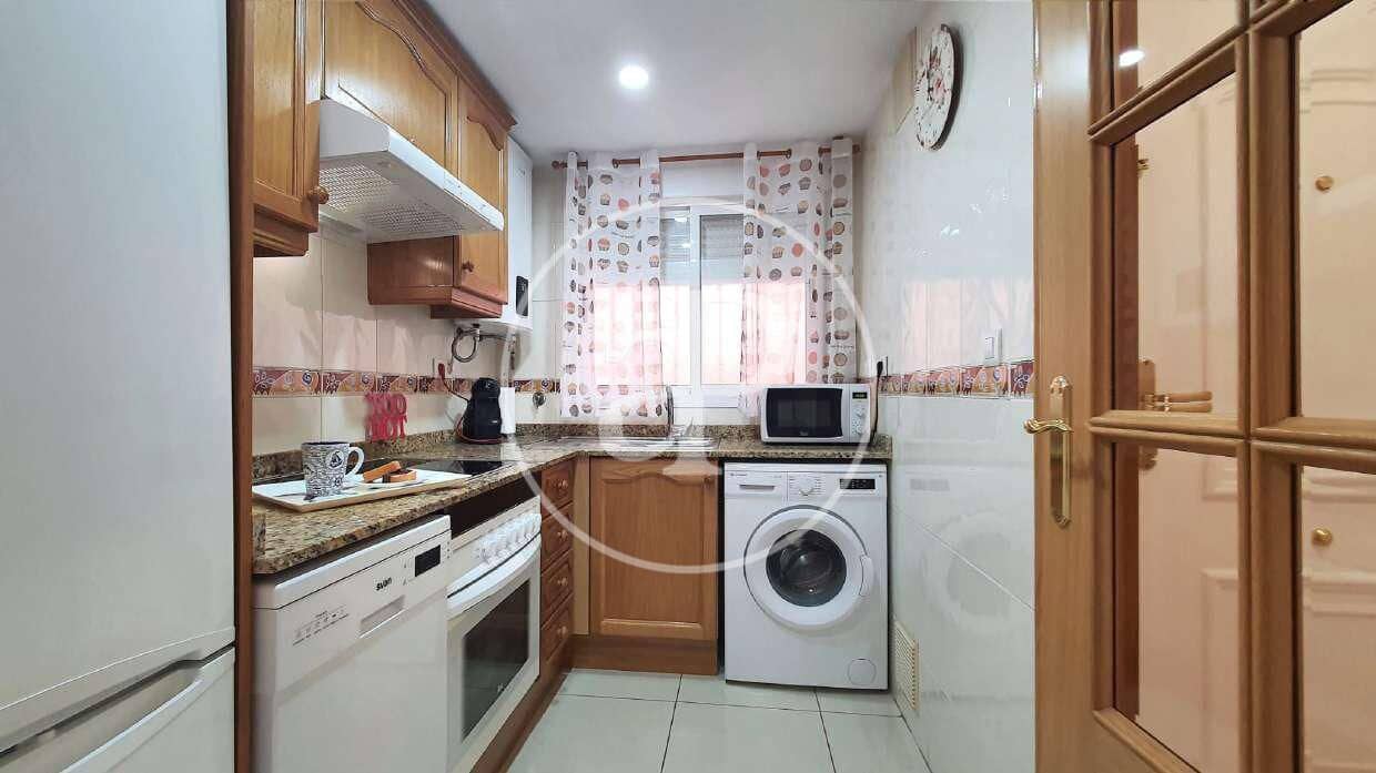 2 sovrum Lägenhet till salu i Oropesa  med pool - 185 000 € (Ref: 9997190)