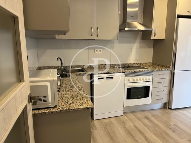 Apartamento de 2 habitaciones en Mestalla, València ciudad en alquiler - 1.800 € (Ref: 9998884)