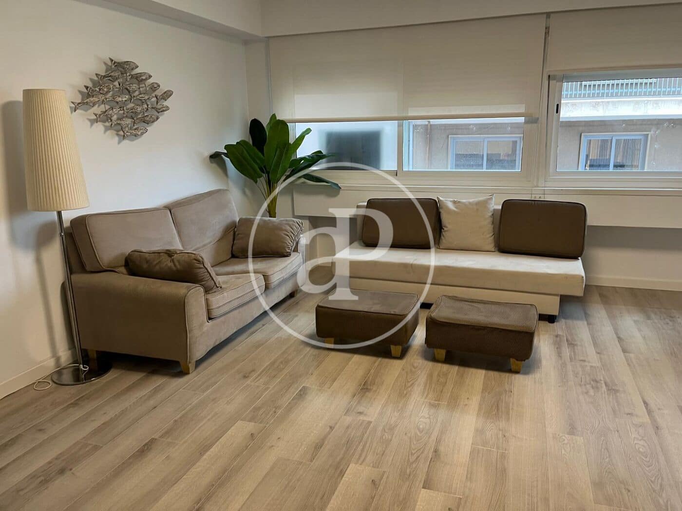 Apartamento de 2 habitaciones en València ciudad en alquiler - 1.800 € (Ref: 9998884)