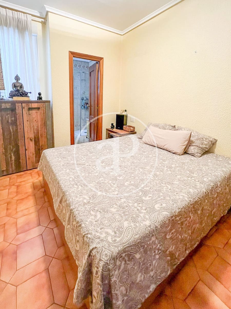 4 soveværelse Lejlighed til leje i Valencia by - € 2.000 (Ref: 9998885)