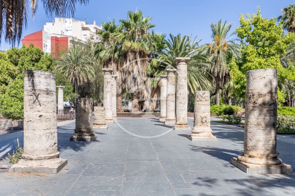 4 soveværelse Lejlighed til leje i Valencia by - € 2.000 (Ref: 9998885)