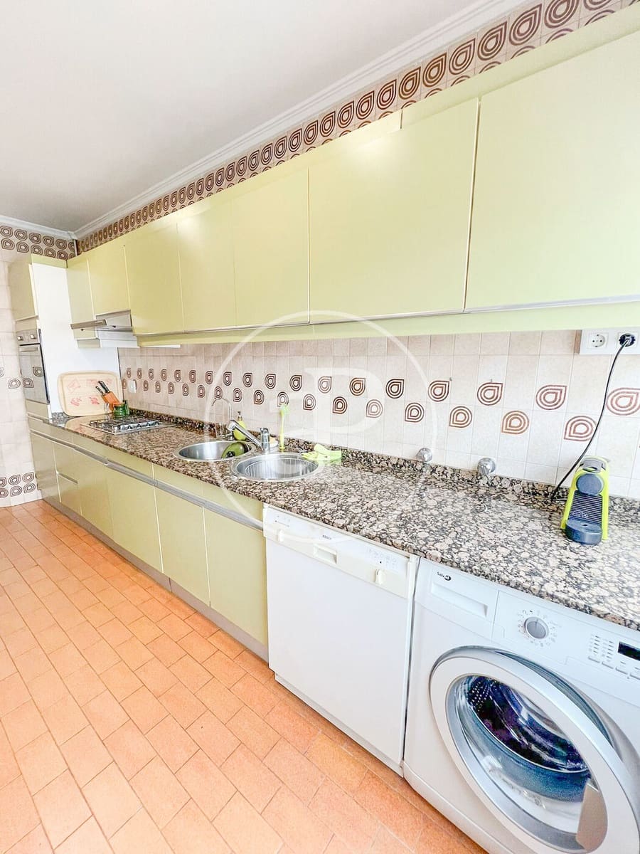 4 soveværelse Lejlighed til leje i Valencia by - € 2.000 (Ref: 9998885)