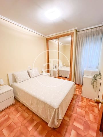 4 soveværelse Lejlighed til leje i La Petxina, Valencia by - € 2.000 (Ref: 9998885)