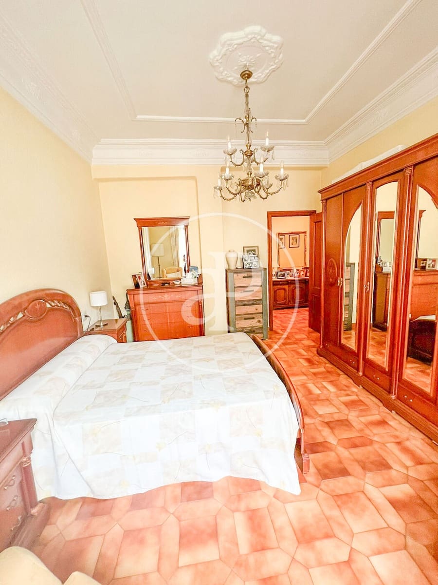 4 soveværelse Lejlighed til leje i Valencia by - € 2.000 (Ref: 9998885)