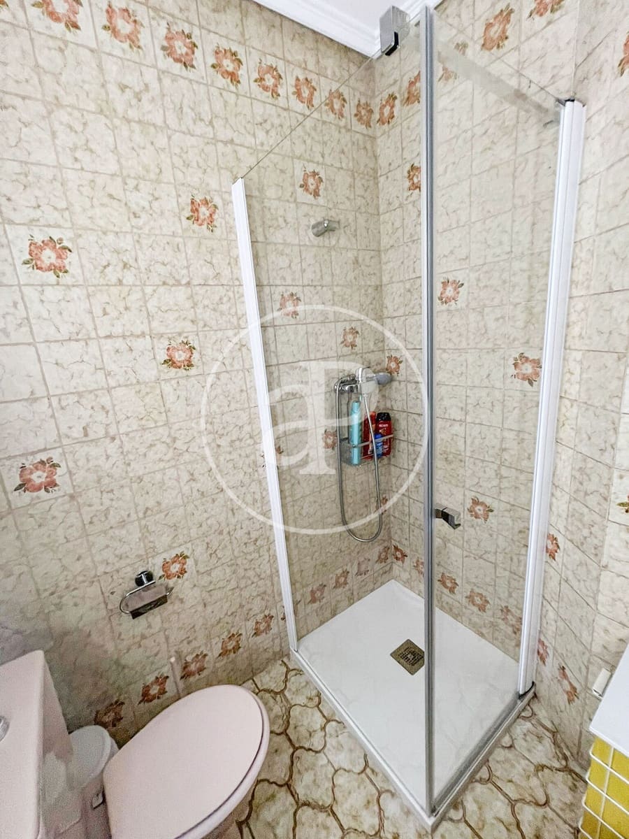 4 soveværelse Lejlighed til leje i Valencia by - € 2.000 (Ref: 9998885)
