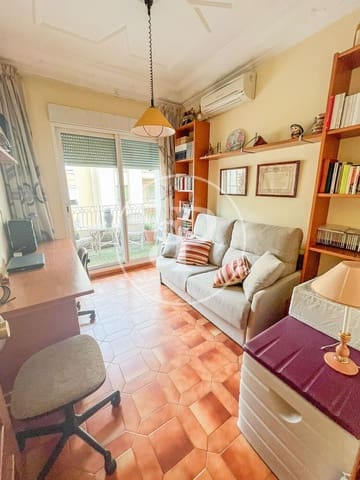 4 soveværelse Lejlighed til leje i La Petxina, Valencia by - € 2.000 (Ref: 9998885)