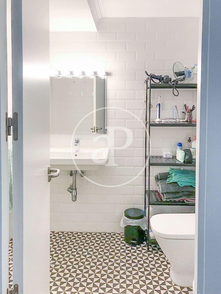 4 sypialnia Apartament do wynajęcia w Miasto Walencja - 1 500 € (Ref: 9998886)