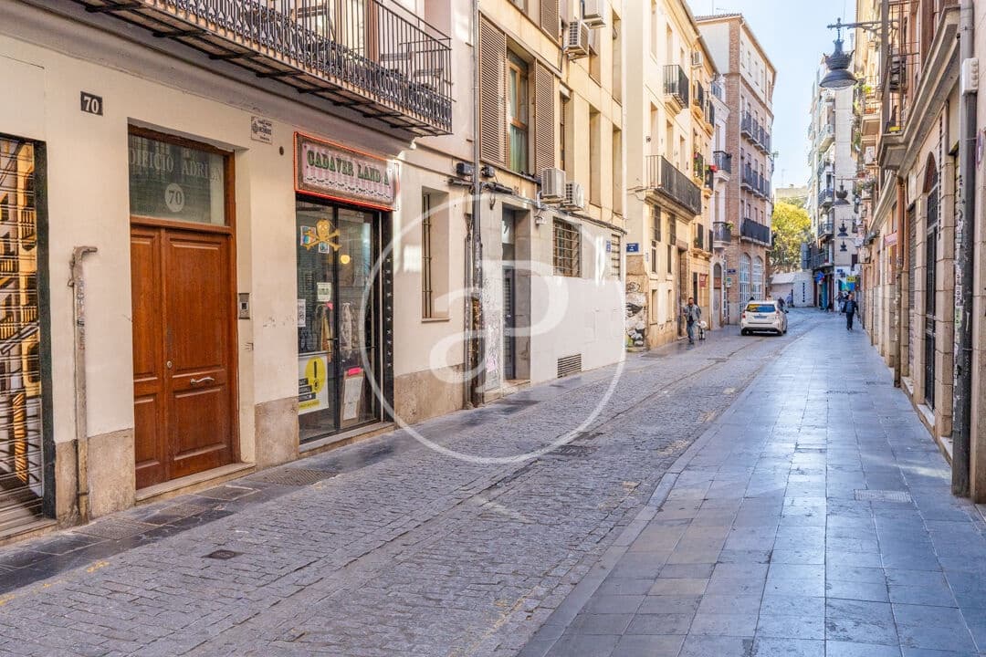 1 Zimmer Apartment zu vermieten in Valencia Stadt - 1.400 € (Ref: 9998887)