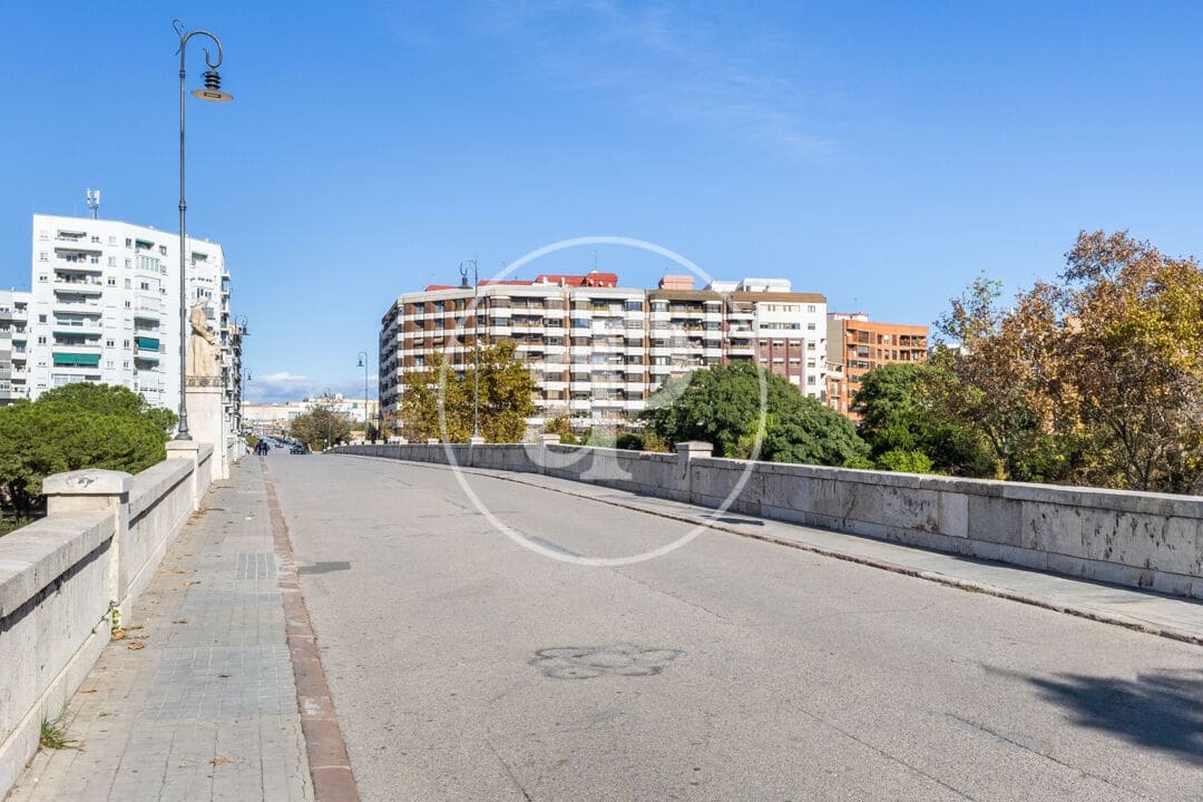 1 Zimmer Apartment zu vermieten in Valencia Stadt - 1.400 € (Ref: 9998887)