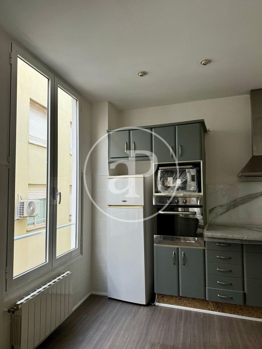 1 Zimmer Apartment zu vermieten in Valencia Stadt - 1.400 € (Ref: 9998887)
