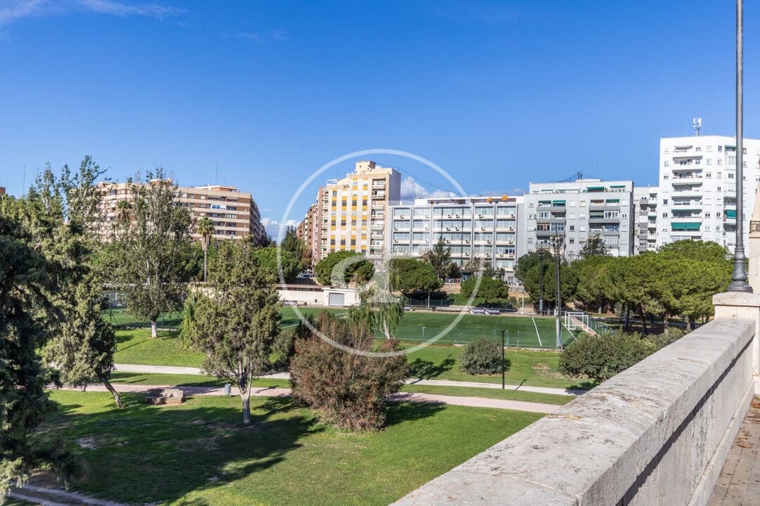 1 sovrum Lägenhet att hyra i Valencia stad - 1 400 € (Ref: 9998887)
