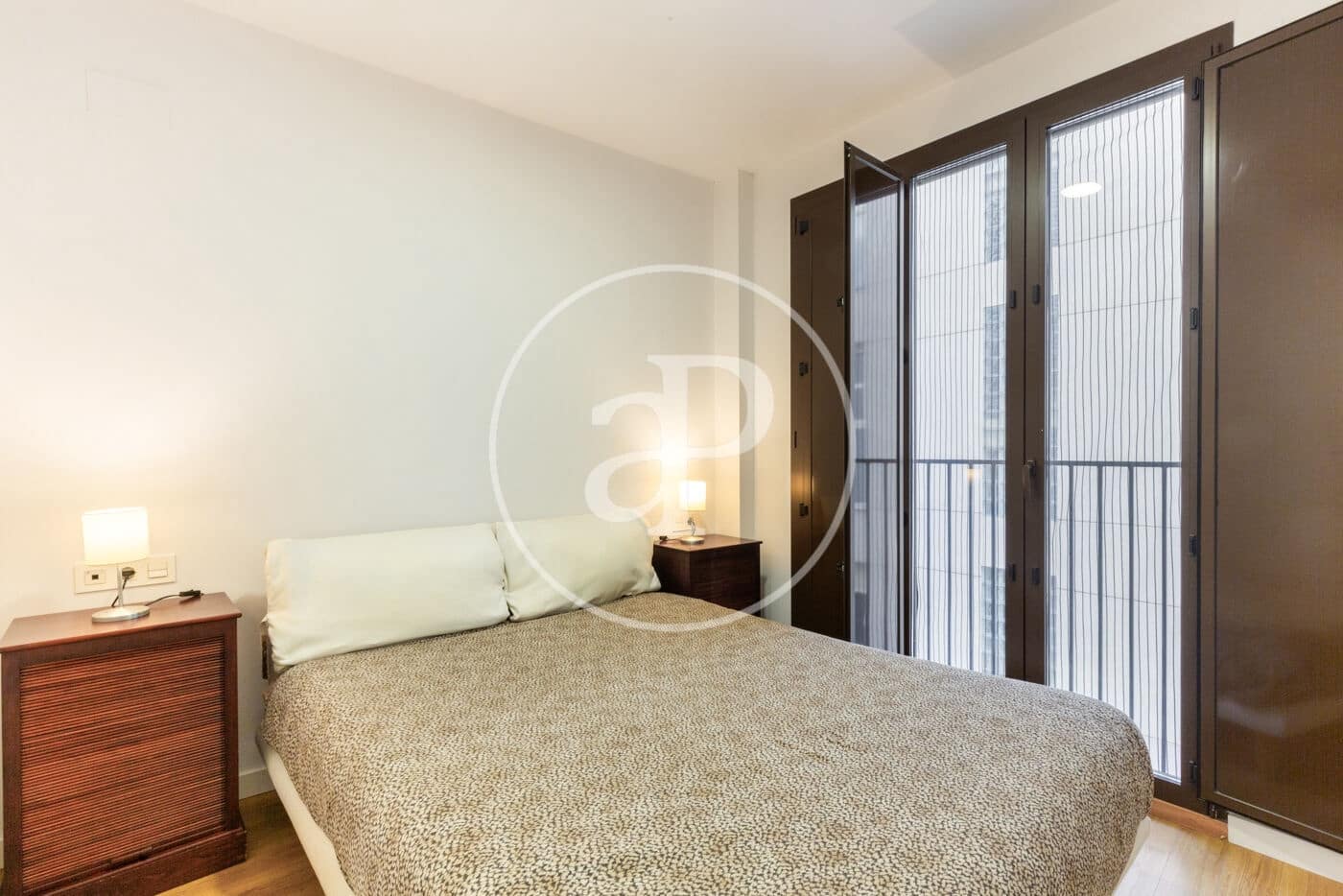 3 soveværelse Lejlighed til leje i Valencia by med garage - € 2.000 (Ref: 9998888)