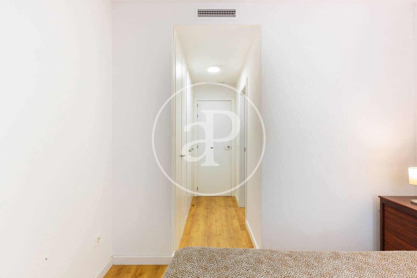 3 soveværelse Lejlighed til leje i Valencia by med garage - € 2.000 (Ref: 9998888)