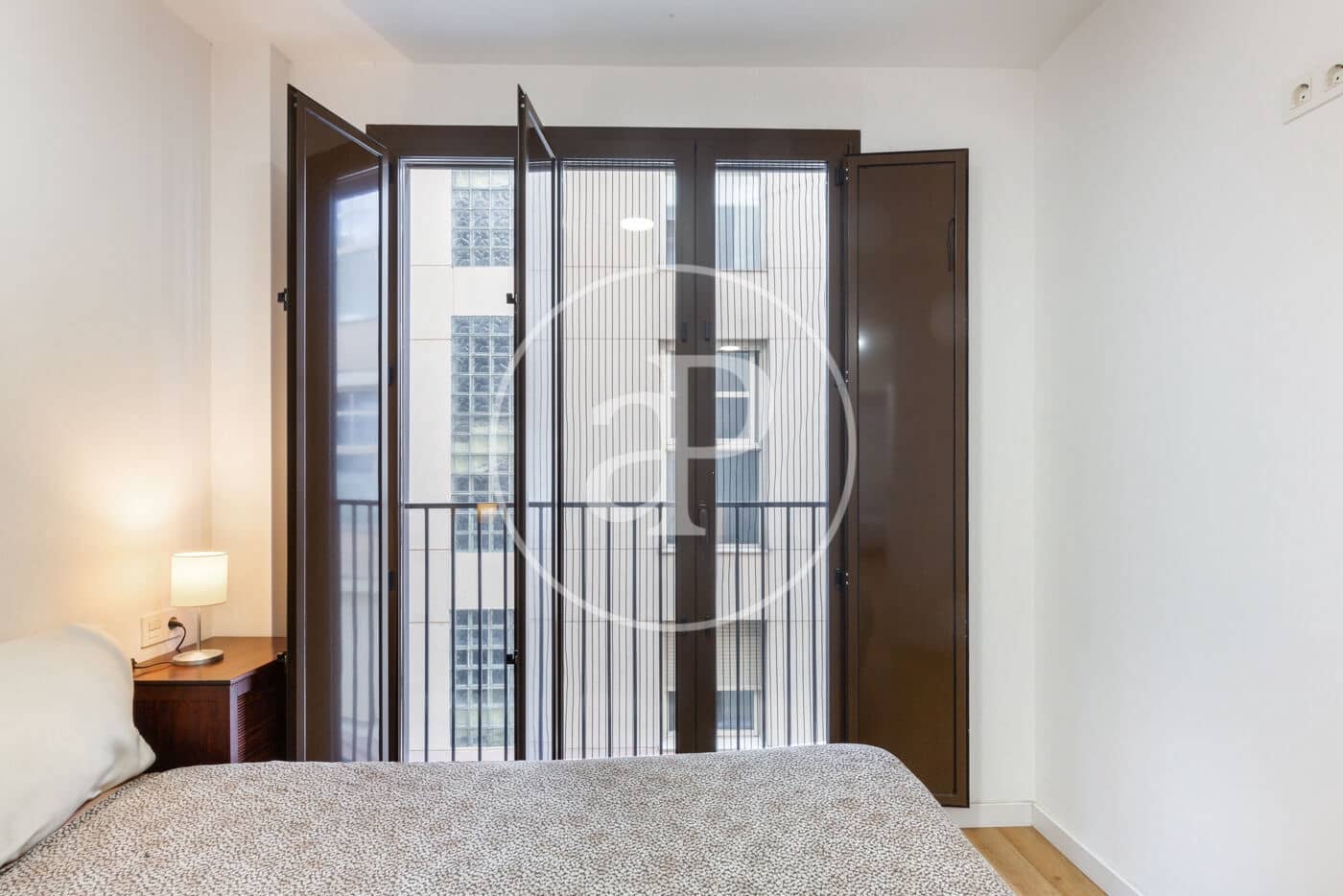 3 soveværelse Lejlighed til leje i Valencia by med garage - € 2.000 (Ref: 9998888)
