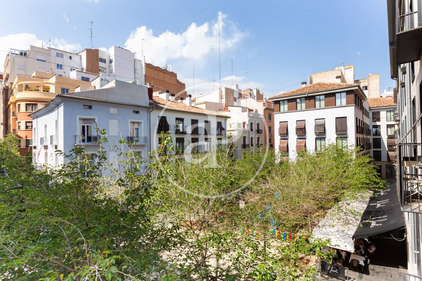 3 soveværelse Lejlighed til leje i Valencia by med garage - € 2.000 (Ref: 9998888)