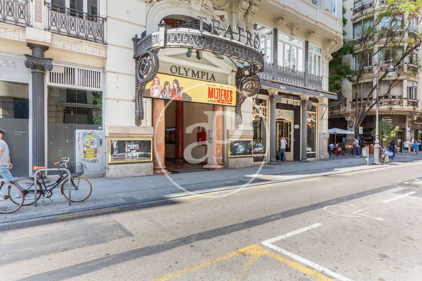 3 soveværelse Lejlighed til leje i Valencia by med garage - € 2.000 (Ref: 9998888)