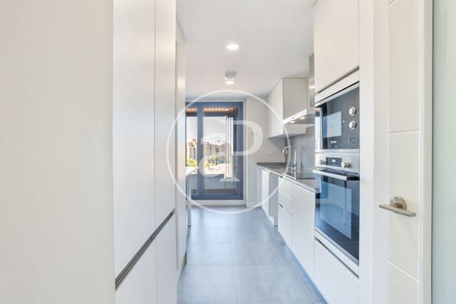 3 bedroom Apartment for rent in Sant Llorens, Valencia city with pool garage - € 2,200 (Ref: 9998889)