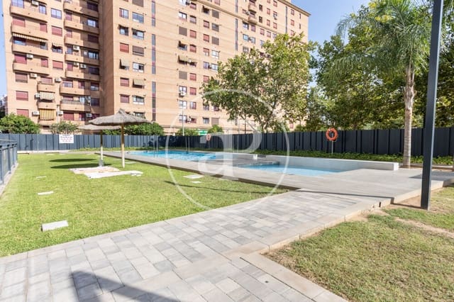 3 bedroom Apartment for rent in Sant Llorens, Valencia city with pool garage - € 2,200 (Ref: 9998889)